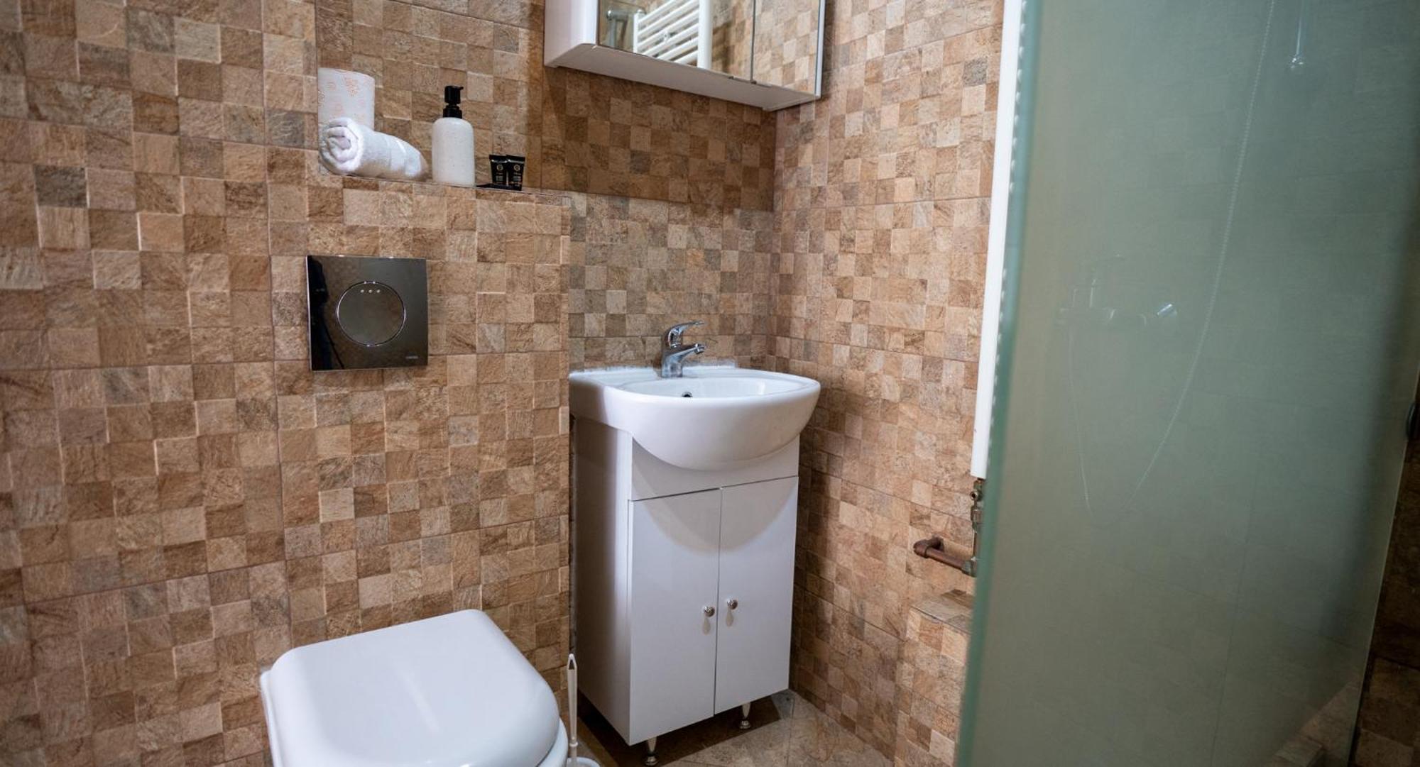 Cozy Studio Universitate Bukarest Eksteriør billede